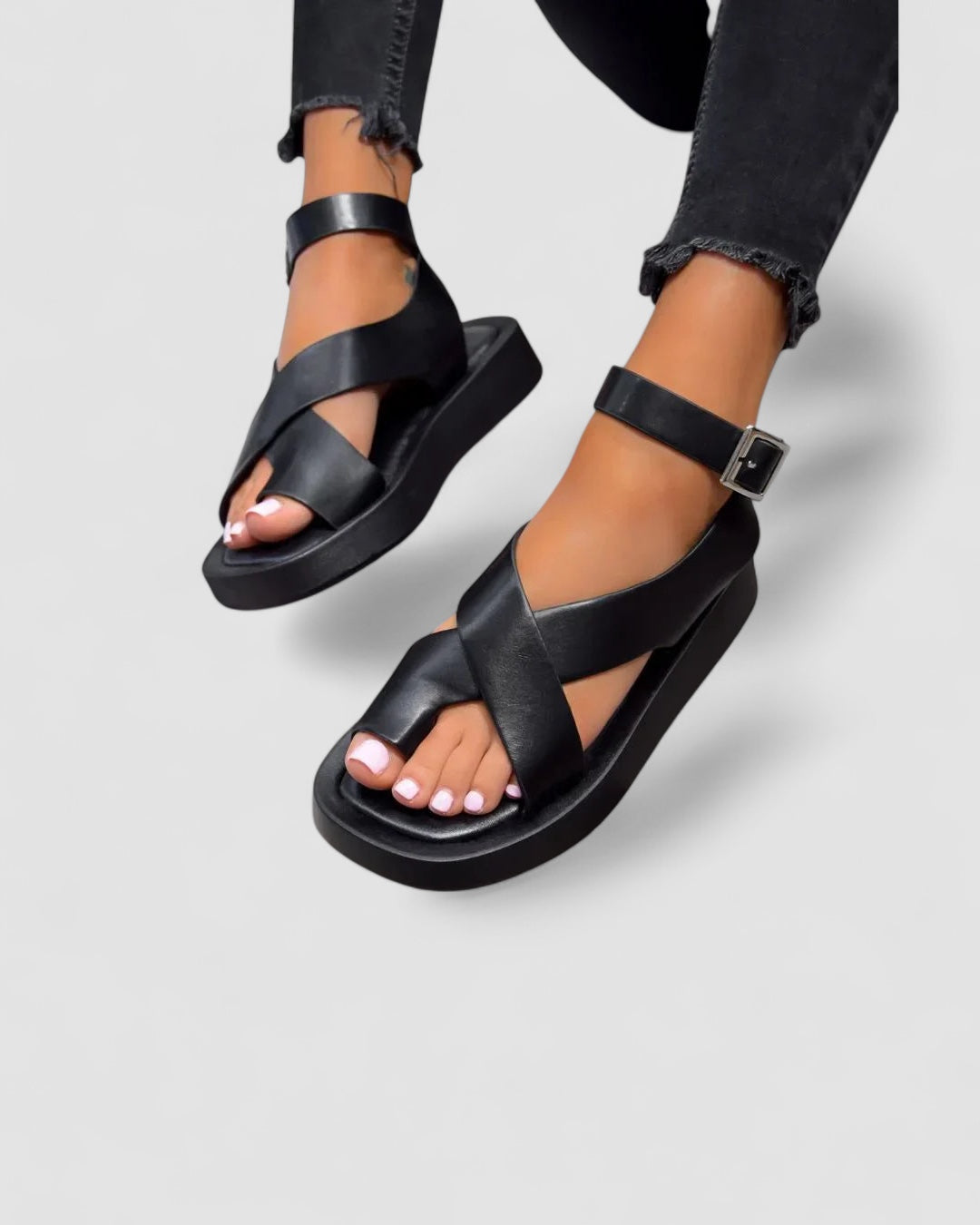 FREYJA™ | Eleganta & Avslappnade Sandaler Petra