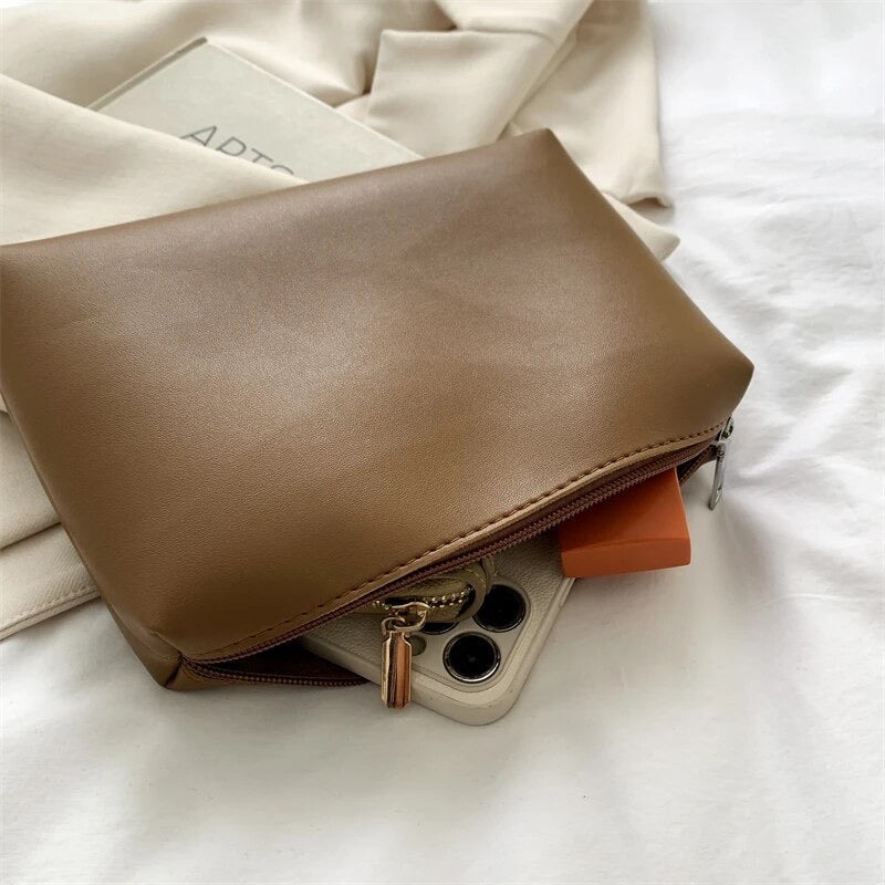 Asløg | Minimalistisk axelväska i modern design