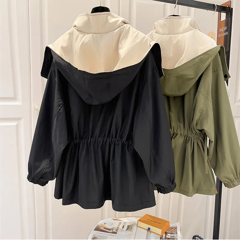 Birgit – Stilren vattenavvisande trenchcoat