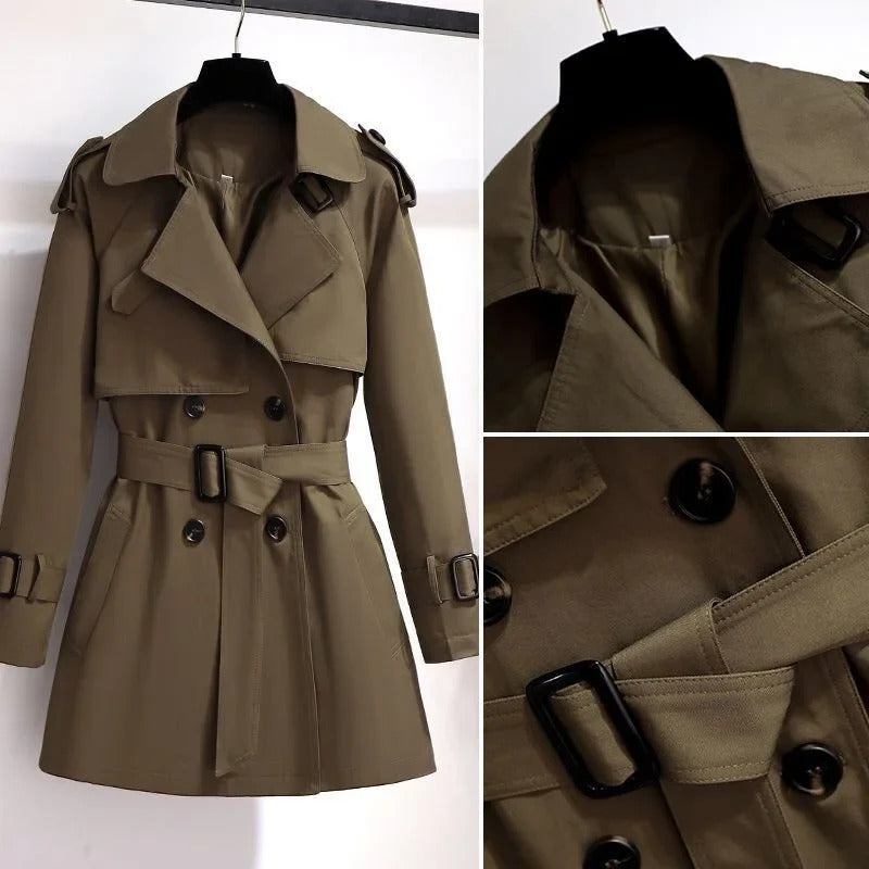 Mirella™ | Kort och chic trenchcoat för kvinnor